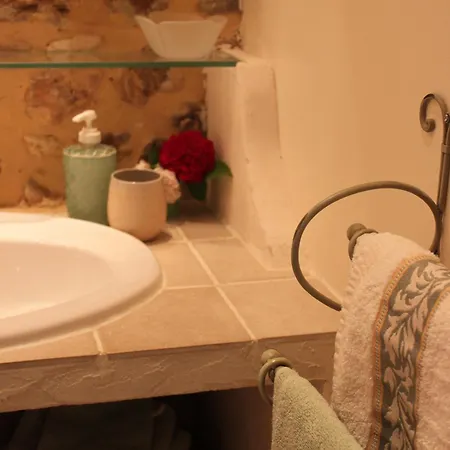 D'hotes Leone Haute Saint-Avit-Rivière