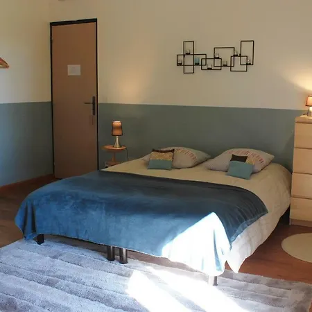 D'hotes Leone Haute * Saint-Avit-Rivière