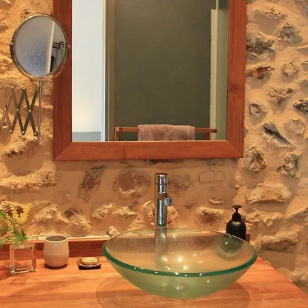 בית נופש D'hotes Leone Haute