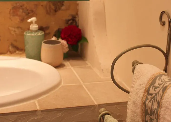 D'hotes Leone Haute Saint-Avit-Rivière