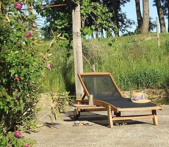 D'hotes Leone Haute * Saint-Avit-Rivière