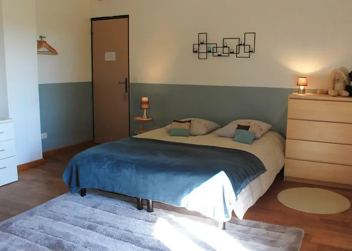 D'hotes Leone Haute * Saint-Avit-Rivière